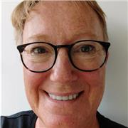 Native English tutor with 20+ years' experience. Based in Essex, offers online tuition